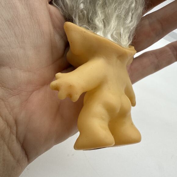 Vintage 1960s DAM Troll Doll White Gray Hair Amber Eyes Marked On Back 2.5 Inch - Picture 5 of 12